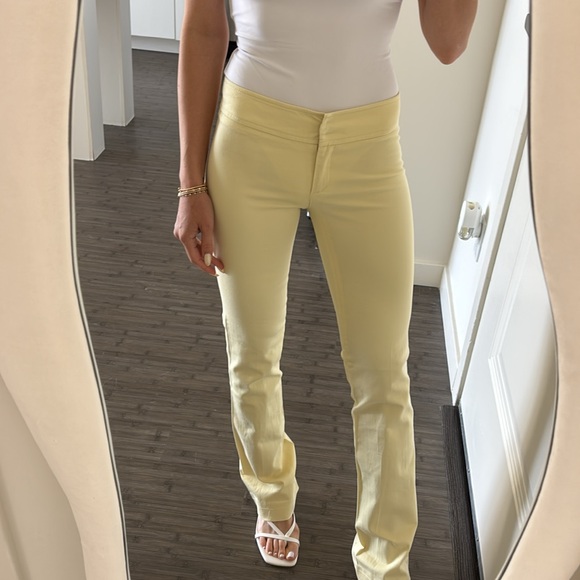 Patrizia Pepe Firenze Italian pastel yellow denim jeans low rise bootcut - Picture 2 of 10